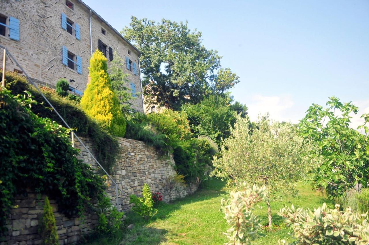 Ruine-Motovun Kh Villa Exterior photo